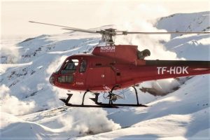 Helicóptero en Islandia