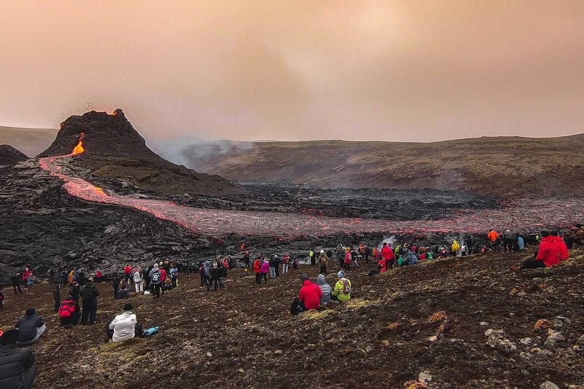 pozorování erupce sopky na Islandu