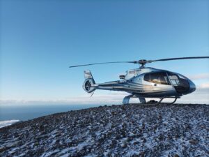 Přistání helikoptéry na Islandu